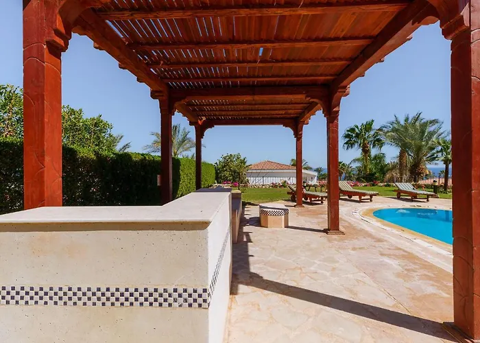 And Charme At Sheikh Villa *
